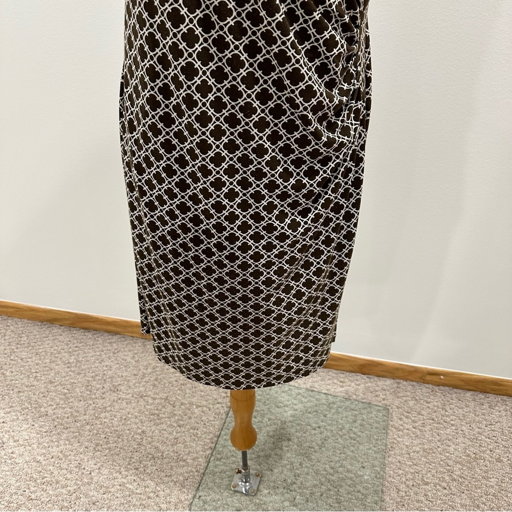 2x Dress - Picture 6 of 10